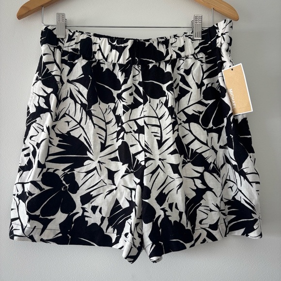 NWT MICHAEL Michael Kors High Waisted Black and White Palm Print Floral Shorts M - Picture 2 of 6